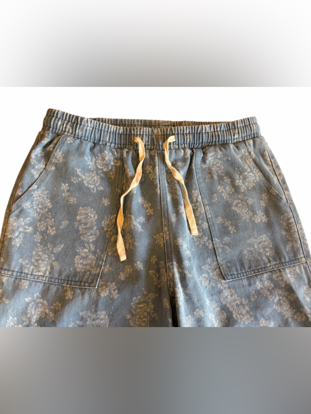 AMPERSAND AVE Light Blue Floral Denim Drawstring Pants - Picture 7 of 8